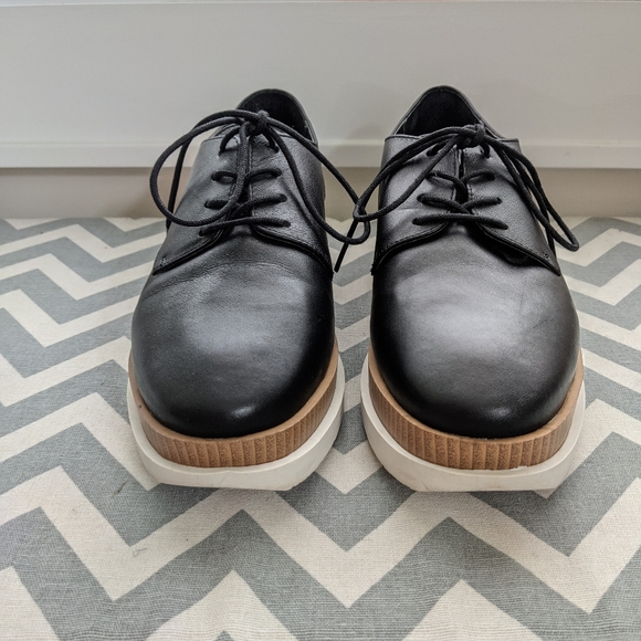 Bleecker & Bond Greer Oxford - Picture 2 of 3